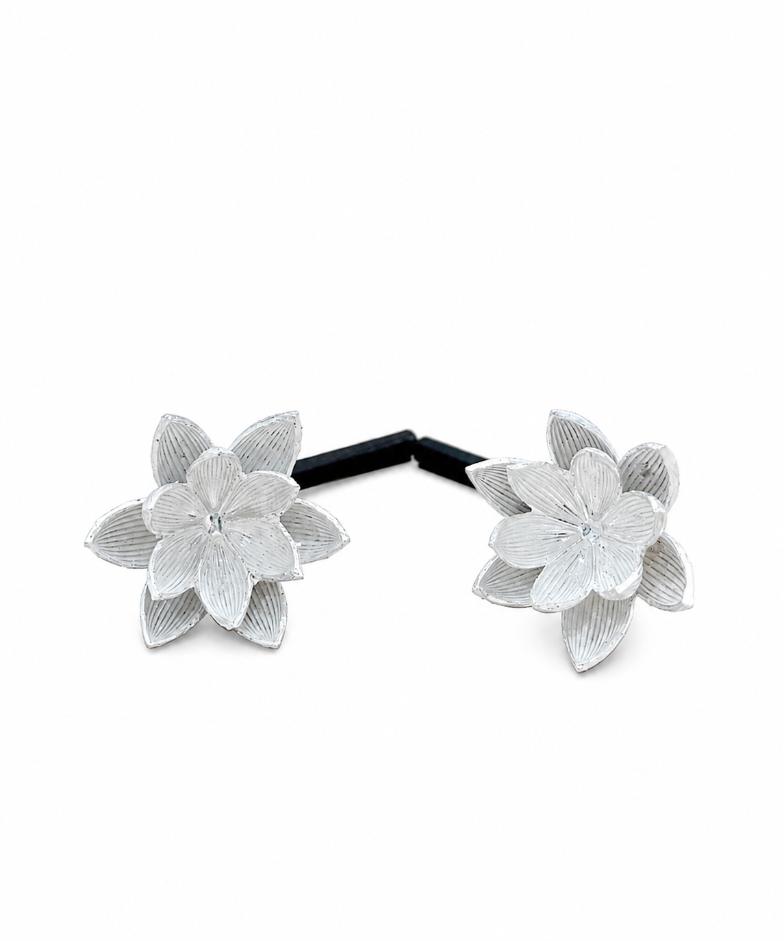 SILVER LOTUS — alternate view